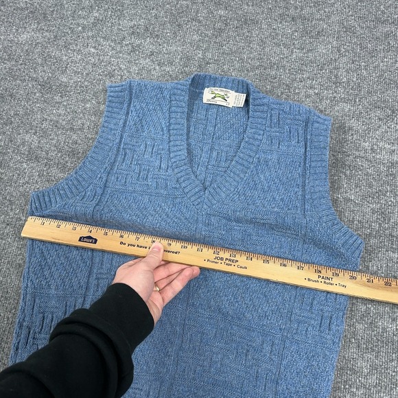 JCPenney The Fox Sweater Vest Men LT Waffle Textured Wool Made in USA Vintage 80 - Picture 6 of 9